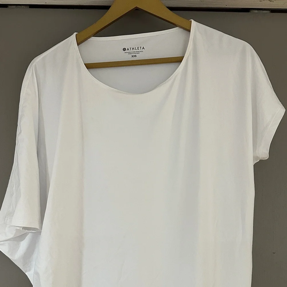 Athleta White Asymmetrical Tunic Stretch Top Minimalist Athleisure - Picture 3 of 9